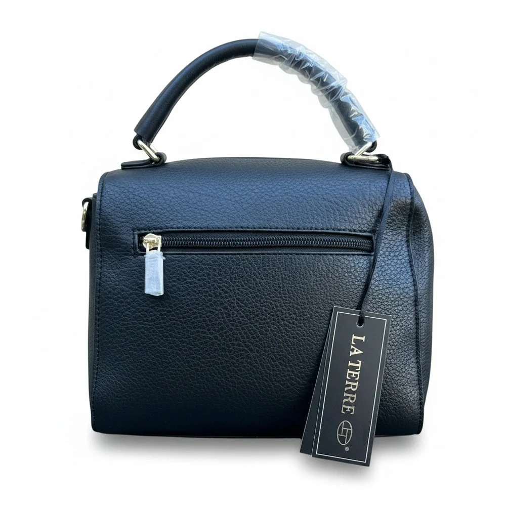 La Terre Boston Purse Black